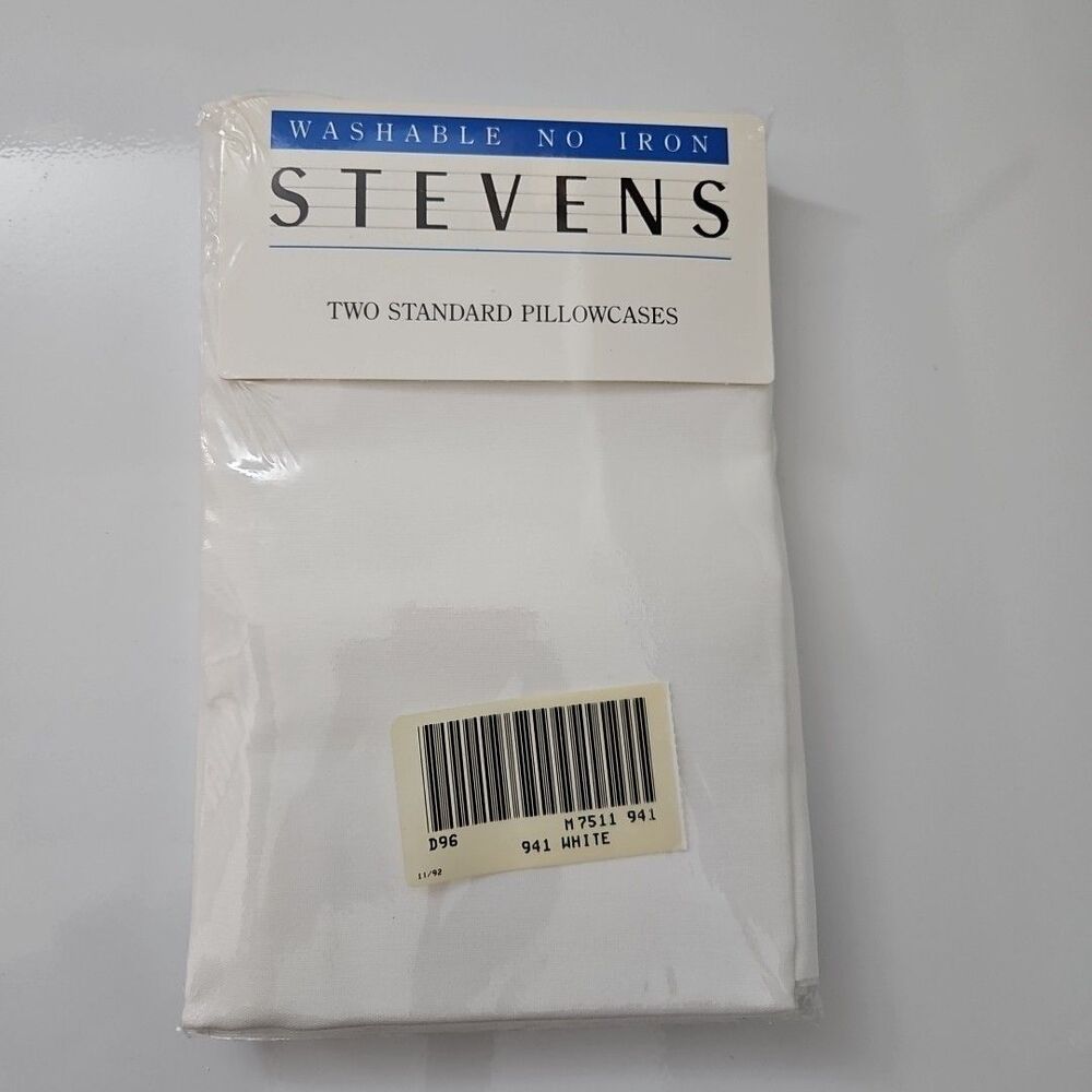 Vintage STEVENS STANDARD PILLOWCASES - White Set of 2. Retro. No Iron. New 20x30